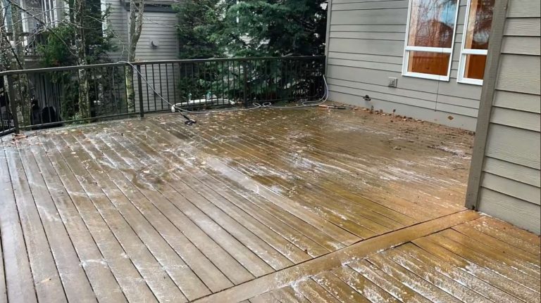 Deck and fence cleaning